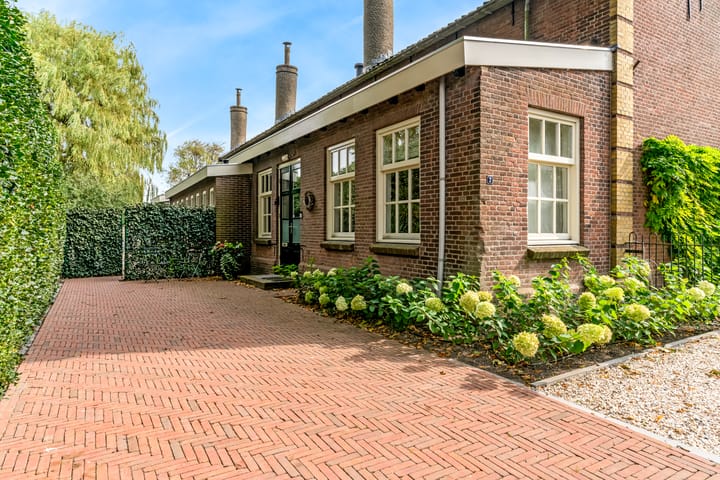 Foto 6 van Schoolstraat 2