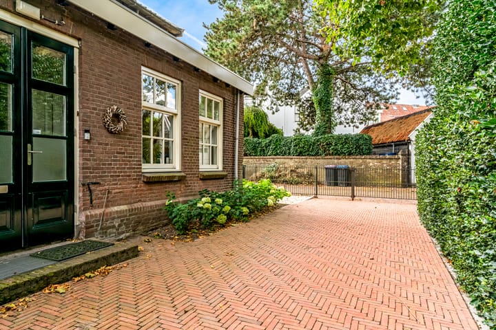 Foto 57 van Schoolstraat 2