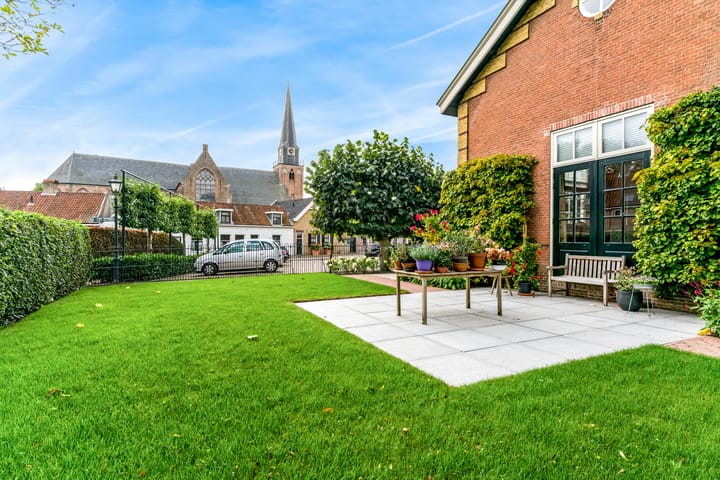 Foto 62 van Schoolstraat 2