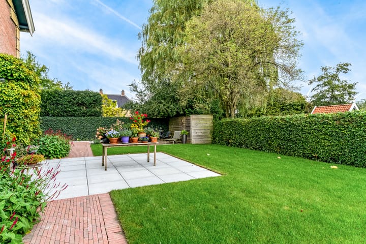 Foto 64 van Schoolstraat 2