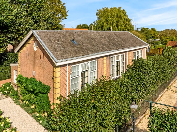 Foto 69 van Schoolstraat 2