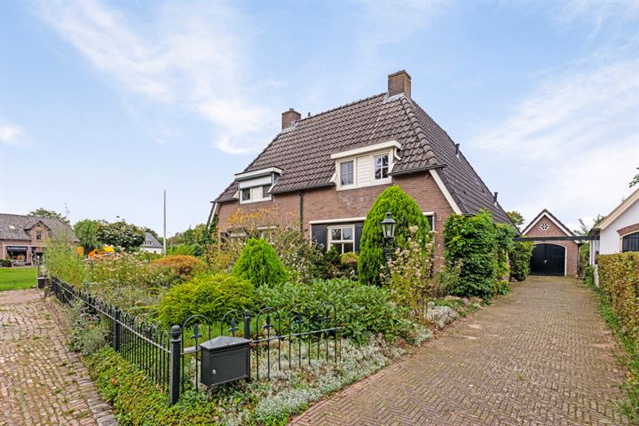 View photo 48 of Pastoor Thuisstraat 1-A