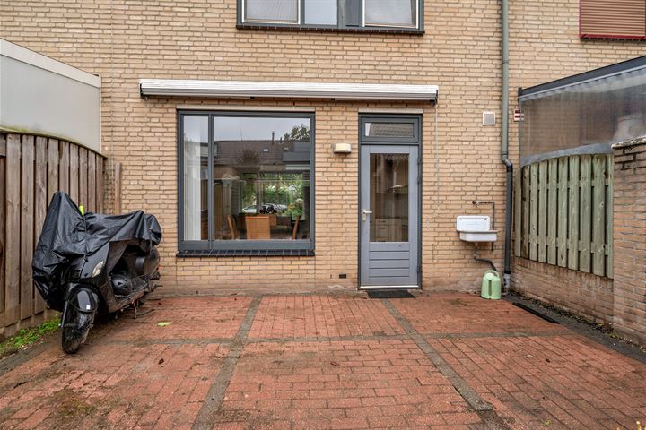 View photo 22 of Duindoornstraat 24