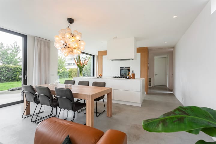 Foto 5 van Van Leeuwenhoekhof 9