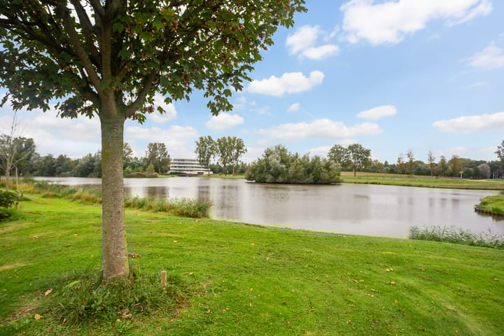 Foto 32 van Van Leeuwenhoekhof 9