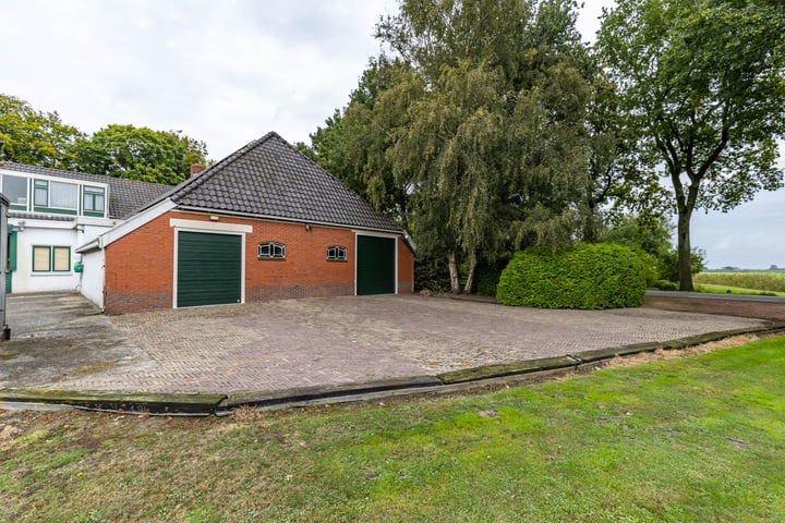 View photo 7 of Hoofdweg 44