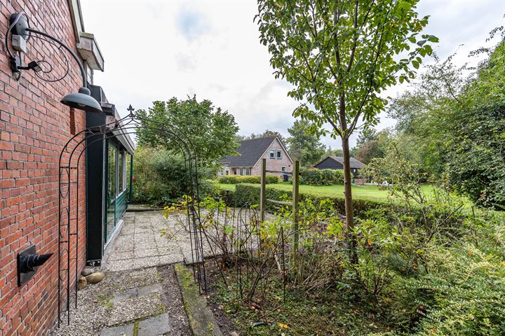 View photo 42 of Hoofdweg 44