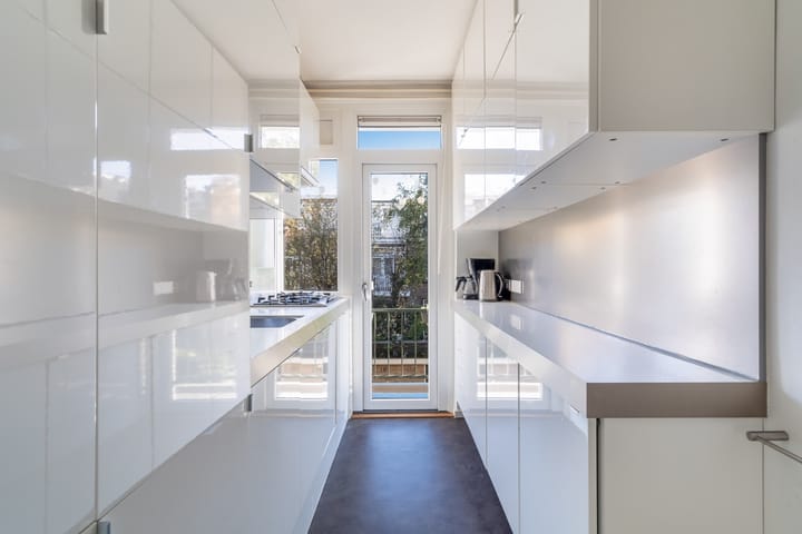 Foto 32 van Amalia van Solmsstraat 50