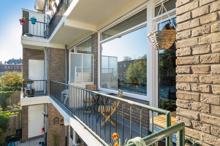 Foto 37 van Amalia van Solmsstraat 50