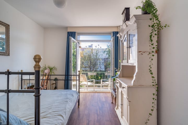 Foto 41 van Amalia van Solmsstraat 50