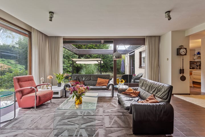 Foto 2 van In de Wolken 244