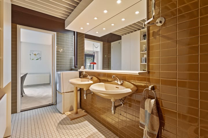 Foto 19 van In de Wolken 244