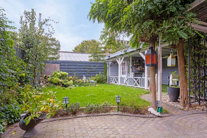 Foto 14 van Titaniumstraat 14