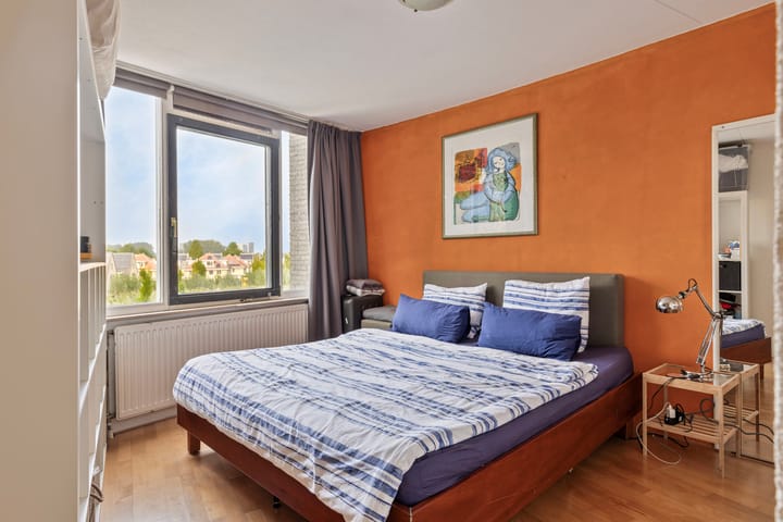 Photo 34 of Gouwe 64