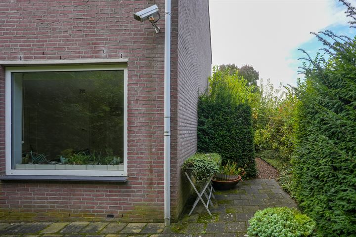 View photo 25 of Eoceenstraat 1