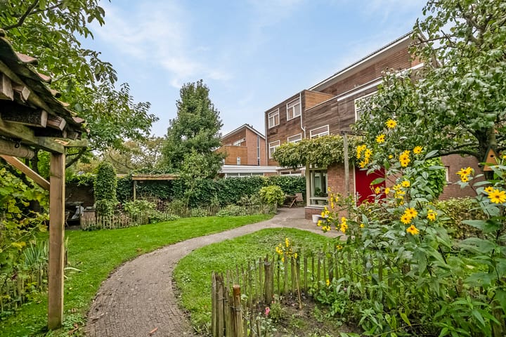 Foto 45 van Bachlaan 174