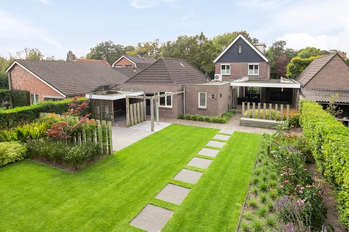 Foto 3 van Castersedijk 8