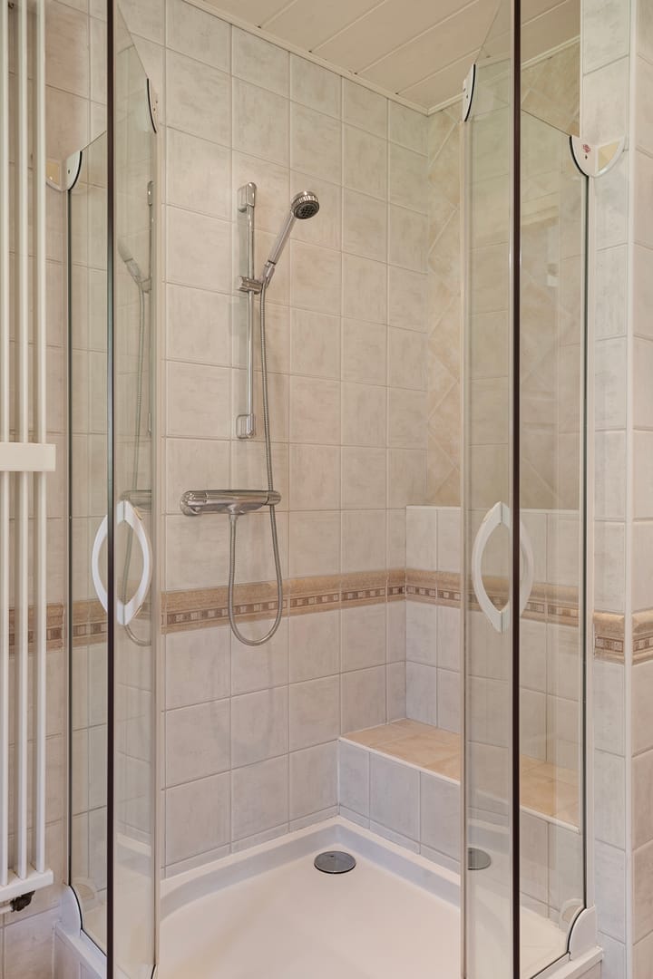 Foto 20 van Castersedijk 8