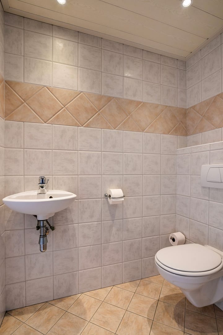 Foto 21 van Castersedijk 8