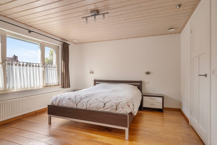 Foto 23 van Castersedijk 8