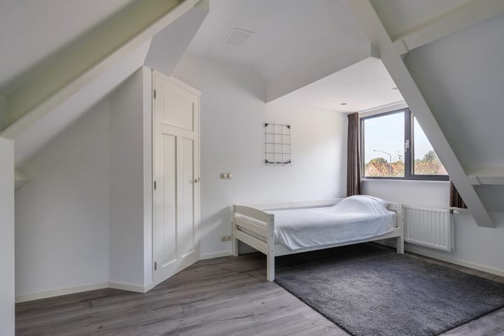 Foto 33 van Castersedijk 8