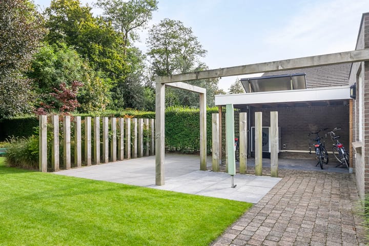 Foto 41 van Castersedijk 8