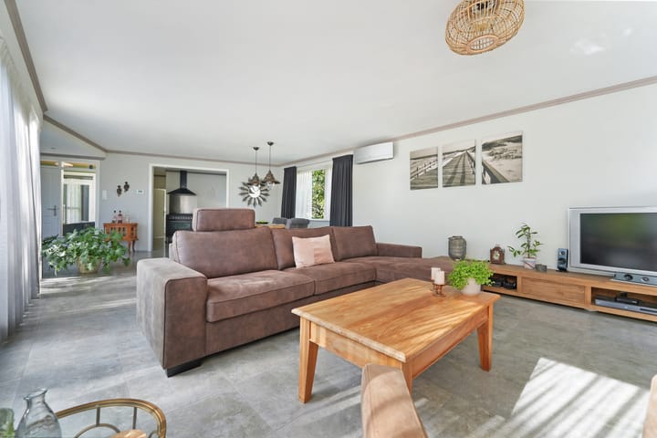 Foto 11 van Nieuwer Amstelstraat 6