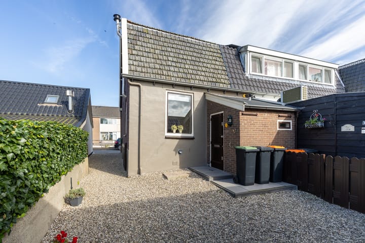 Foto 13 van Zuideinde 28