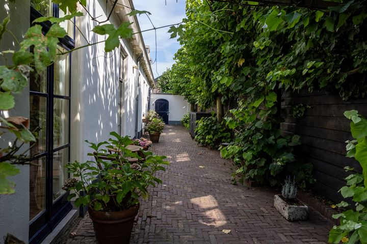 View photo 68 of Burgemeester van den Boschstraat 110