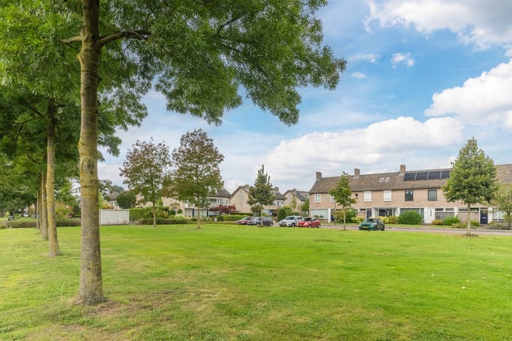 Foto 51 van Beneden Beekloop 17