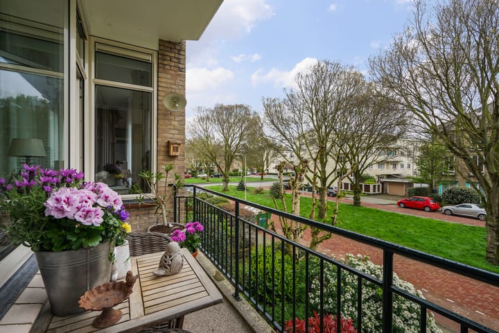 Foto 11 van Arnicalaan 13