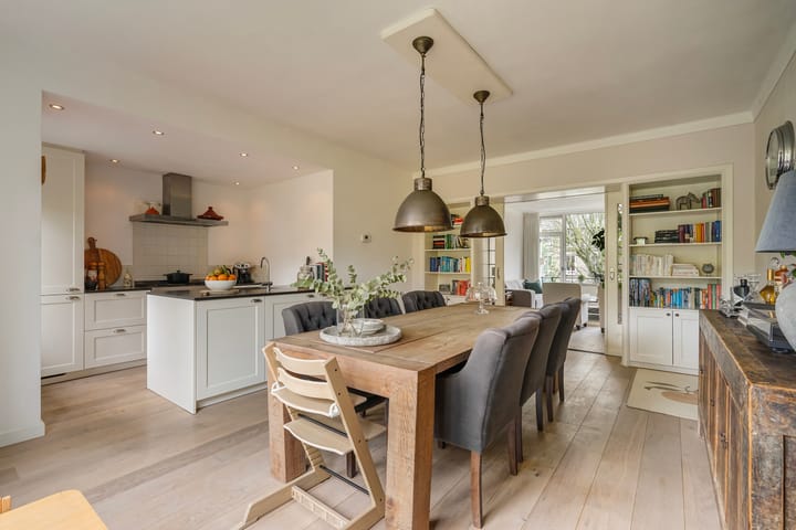 Foto 21 van Arnicalaan 13