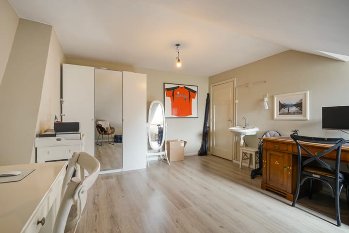 Foto 30 van Arnicalaan 13