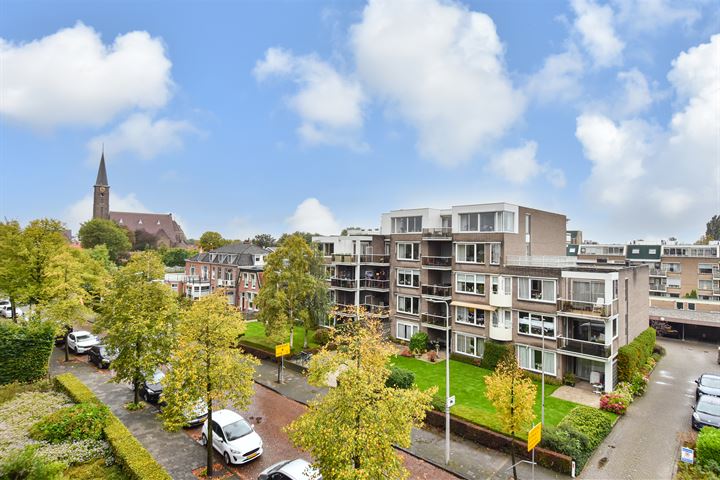 Bekijk foto 43 van Sint Martinusstraat 227