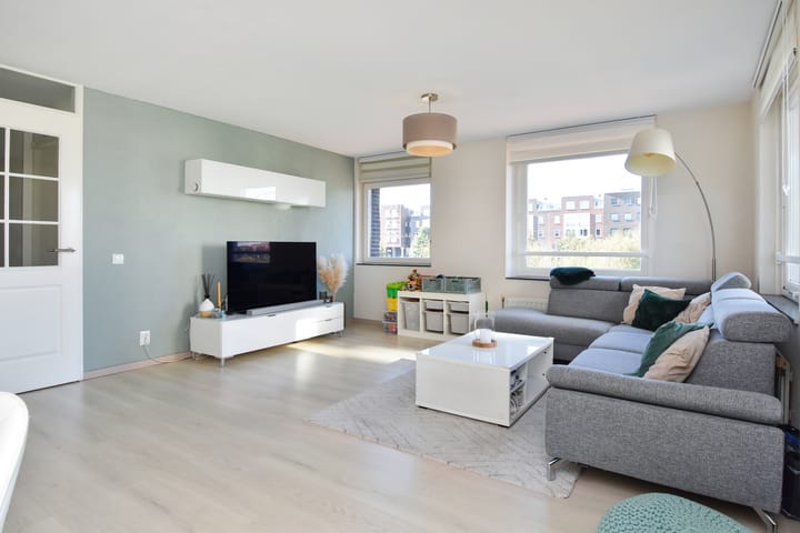 Foto 2 van Laan van Wateringse Veld 1006