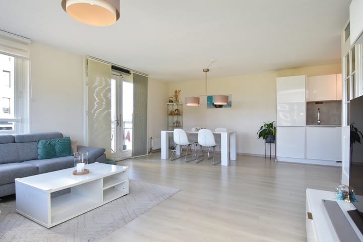 Foto 11 van Laan van Wateringse Veld 1006