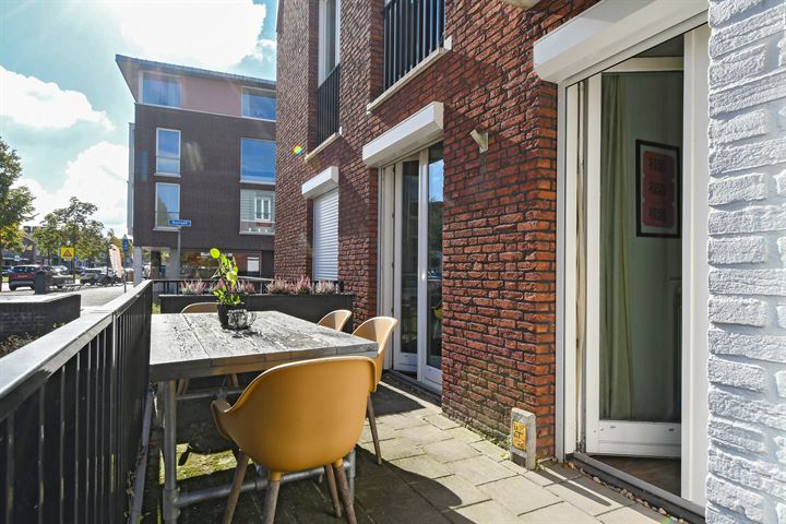 Bekijk foto 17 van Hendrik Veenemanstraat 1-F