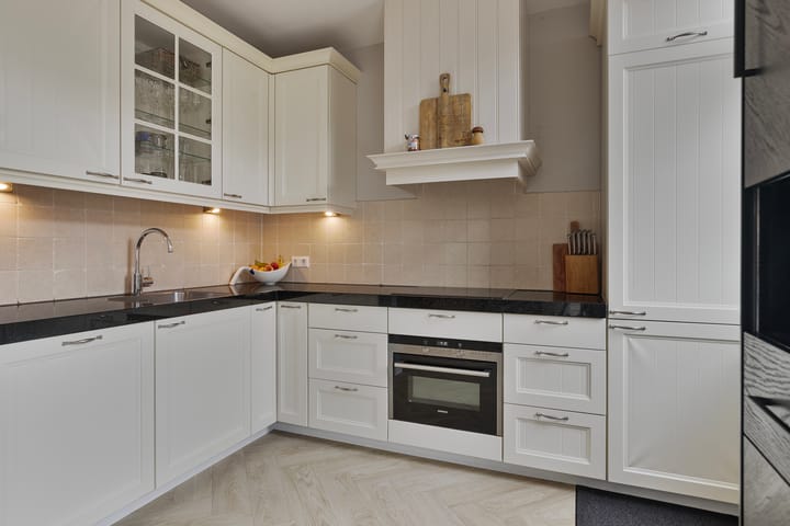 Photo 12 of Van Valckensteinstraat 20