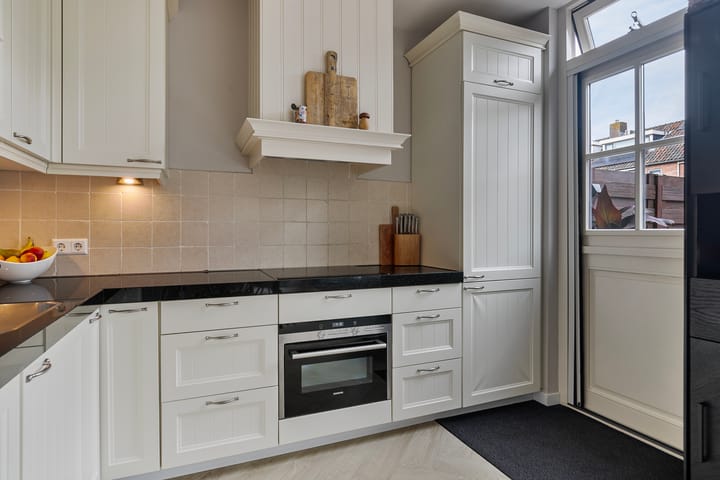 Photo 14 of Van Valckensteinstraat 20