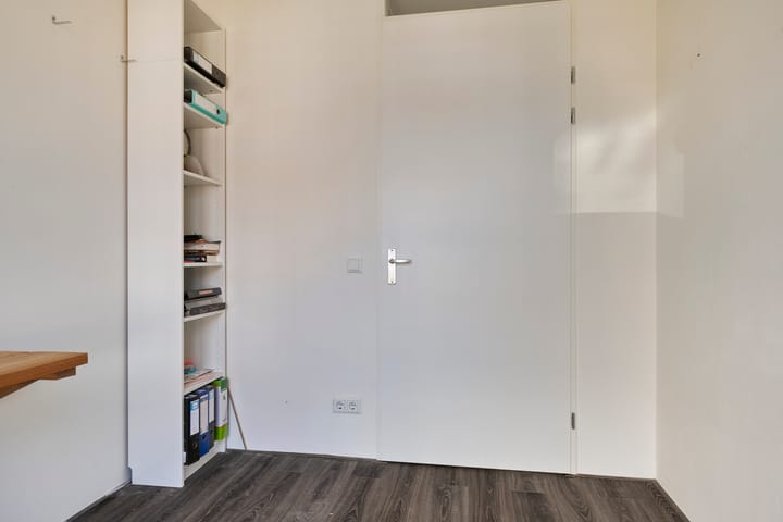 Foto 16 van Tabakskamp 66