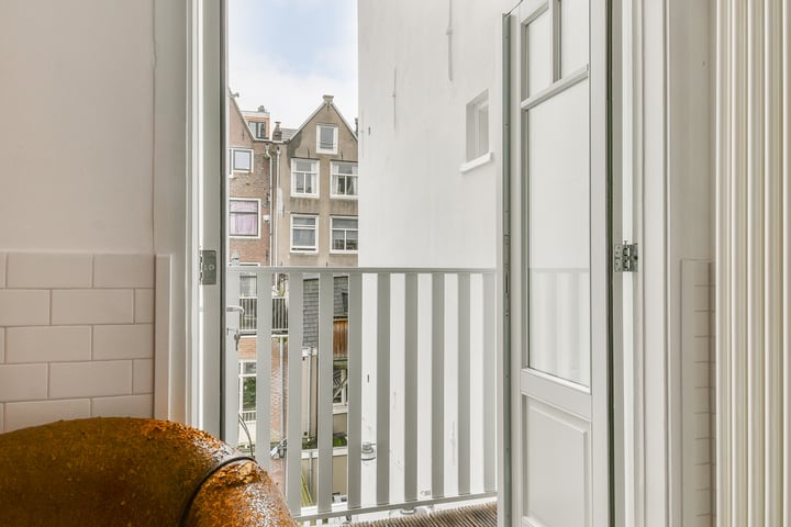 Bekijk foto 44 van Nieuwe Leliestraat 129