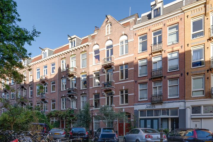 View photo 2 of Brederodestraat 76-1