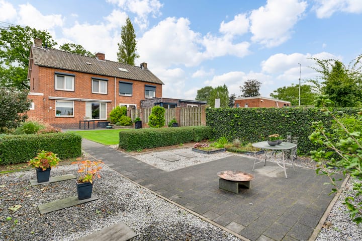 Foto 19 van Peter Schreursweg 5