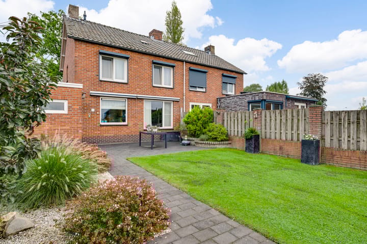 Foto 21 van Peter Schreursweg 5