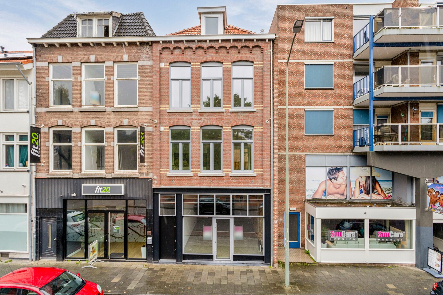 Bekijk foto 1 van Akerstraat 64