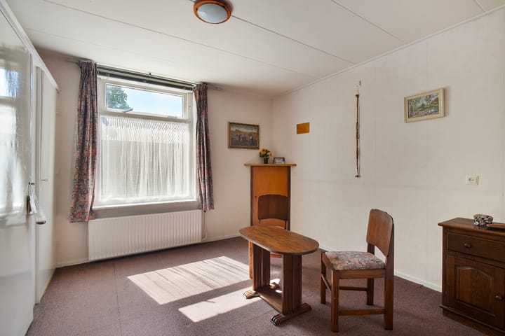 Photo 12 of Zuiderzeestraatweg 292