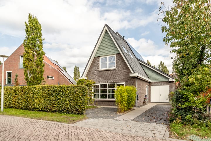 Foto 1 van Johann Strausslaan 1