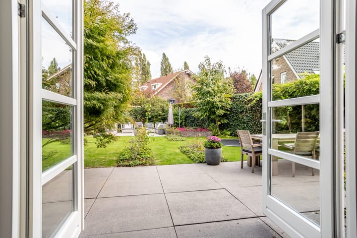 Foto 14 van Johann Strausslaan 1