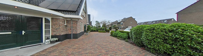 Bekijk 360° foto van Voortuin van Bonhoefferstraat 1