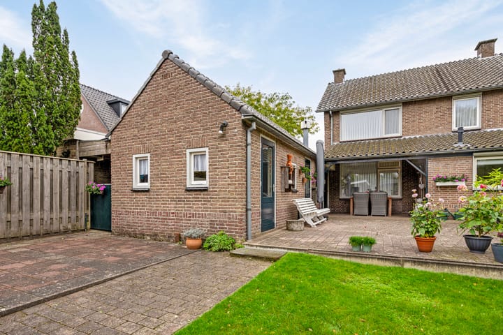 Foto 37 van Areven 1